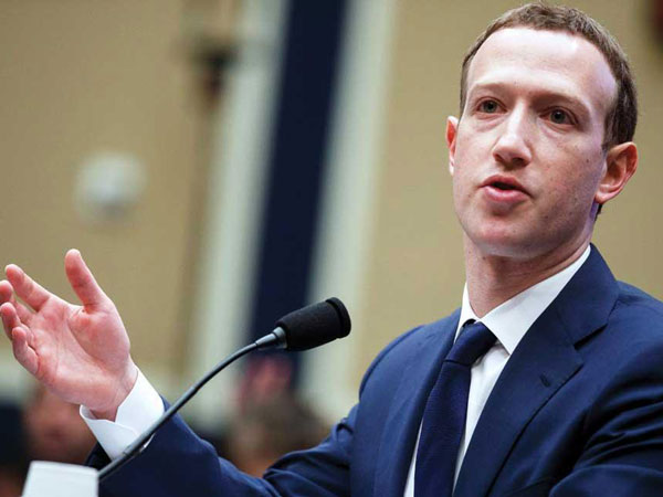 Facebook Bantah Kabar Mark Zuckerberg Larang Petinggi Perusahaan Pakai iPhone