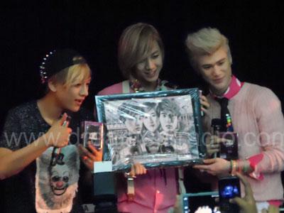 Lunafly Buat Para Fans Jakarta Heboh !