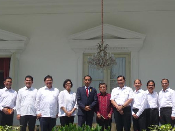 Presiden Jokowi Umumkan ‘Reshuffle’ Menteri, Ini Susunan Kabinet Kerja yang Baru