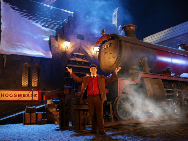 Belum Dibuka, Universal Studio Ajak Fans Tur ke ‘Wizarding World of Harry Potter’