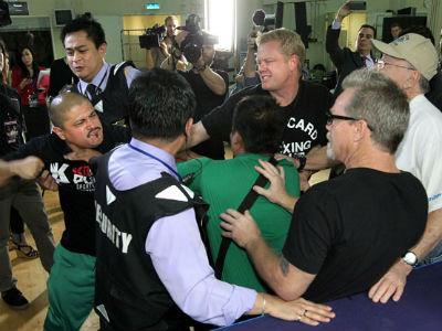 Rebutan Ring Latihan, Dua Kubu Petinju Terlibat Tawuran!