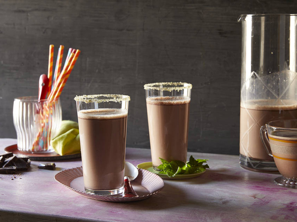 Meski Kaya Nutrisi, Ini Bahaya Sering Minum Susu Cokelat