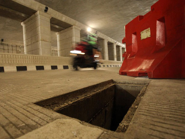 Sandiaga Uno Soal Pencurian Tutup Gorong-gorong Underpass Mampang: Terkutuk!