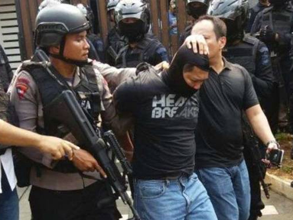 Ditangkap Polisi, Ini Dia Dua Perampok yang Sandera Penghuni Rumah Pondok Indah