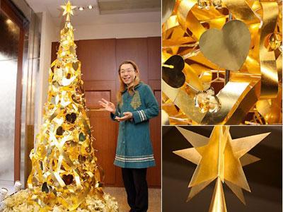 Wow, di Jepang Ada Pohon Natal Berlapis Emas