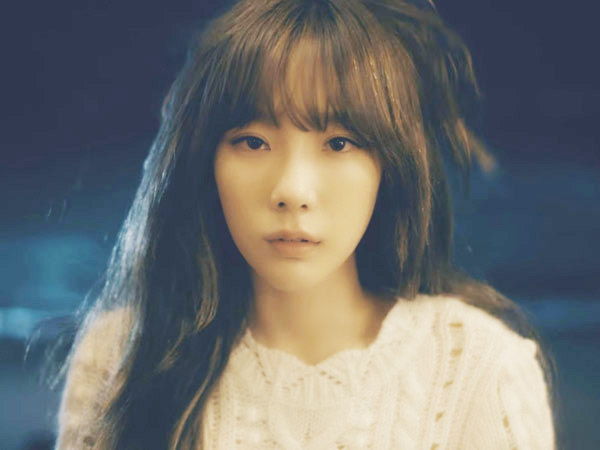 Sulit Move On, Taeyeon Dihantui Kenangan Sang Mantan di MV '11:11'