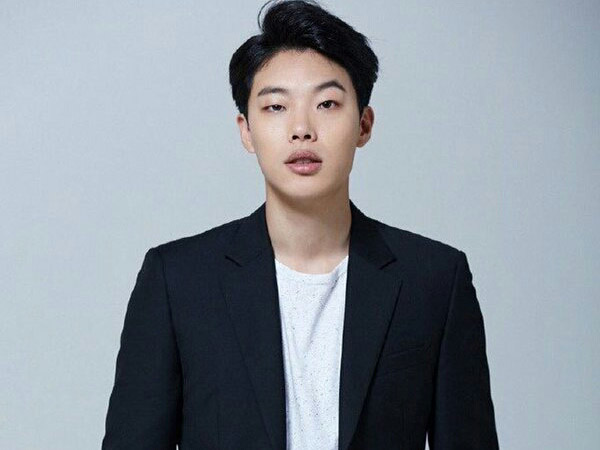 Banyak Dibilang Tak Rupawan, Seperti Apa Tanggapan Ryu Jun Yeol