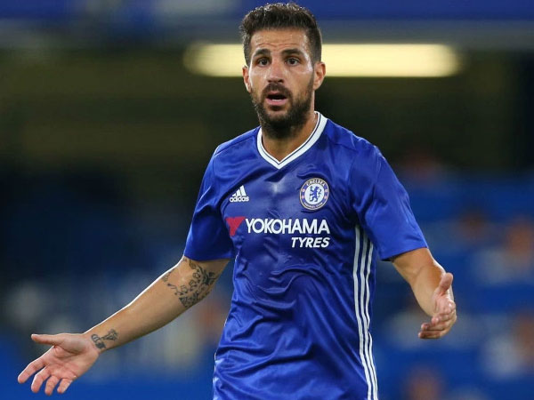 Jarang Diberi Kesempatan Main di Laga Sepak Bola, Cesc Fabregas Merasa Frustrasi?