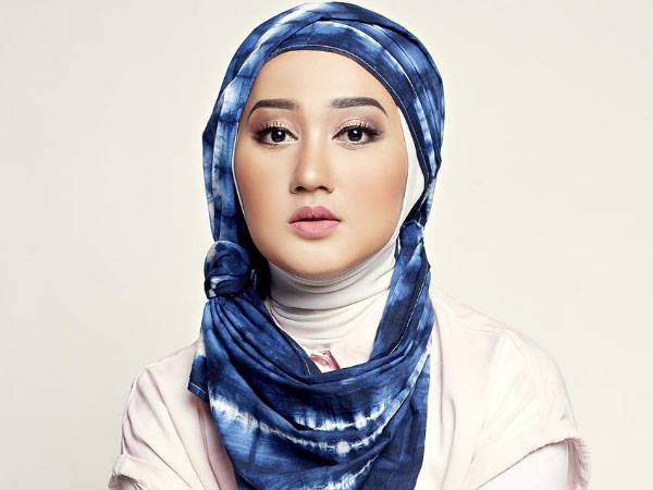 Begini Cara Dian Pelangi Hadapi Komentar Buruk dari Haters