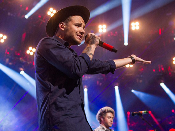 Liam Payne Sakit, One Direction Batalkan Konser di Irlandia Secara Mendadak