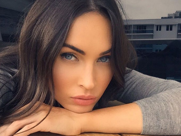 Perdana, Megan Fox Ungkap Wajah Anak Ketiganya Lewat Selfie Imut