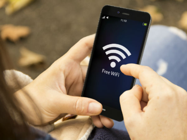 Uji Coba Fitur Baru, Facebook Akan Mudahkan Penggunanya Cari Wi-Fi Gratis
