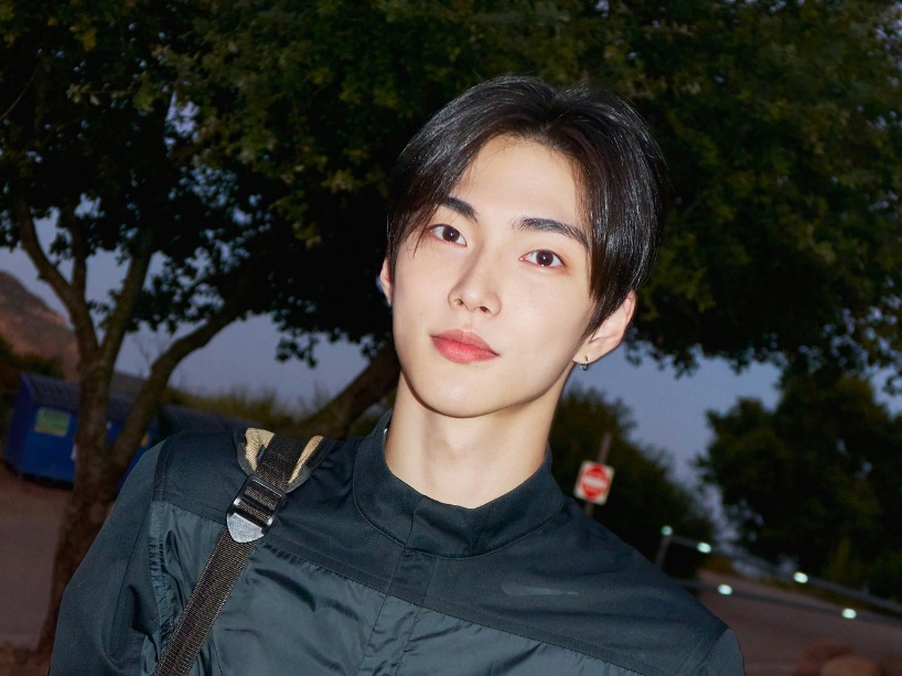 Seunghan Akhirnya Kembali Bergabung dengan RIIZE Setelah 10 Bulan Hiatus