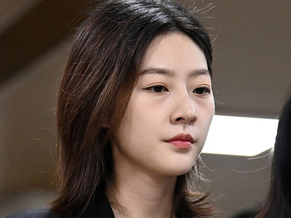 Kim Sae Ron Dikabarkan Masih Berutang Hampir 8 Miliar ke Agensi Gold Medalist