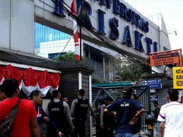 Pelantikan Pengurus Baru Yayasan Universitas Trisakti Tuai Kericuhan