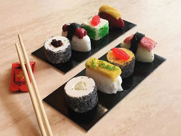 Jangan Terkecoh! Sushi Super Lezat Ini Ternyata Terbuat dari Es Krim