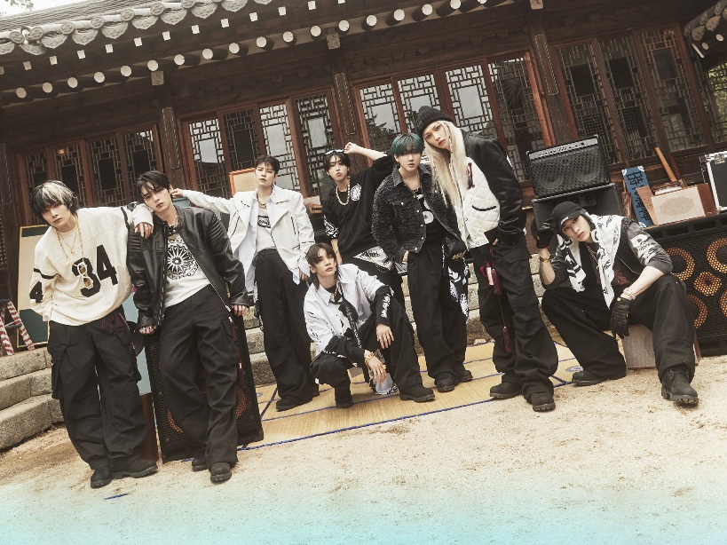 Stray Kids Menjadi Artis Pertama yang Puncaki Billboard 200 6 Kali Berturut-turut Sejak Debut