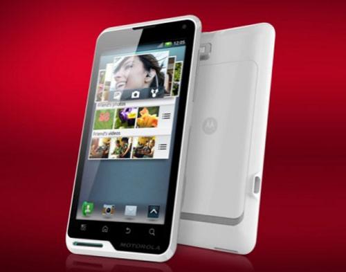 Motorola Rilis Motoluxe dan Defy Mini