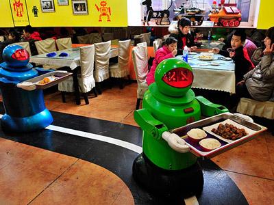 Unik! Kita Bisa Dilayani Oleh Robot di Restoran Ini