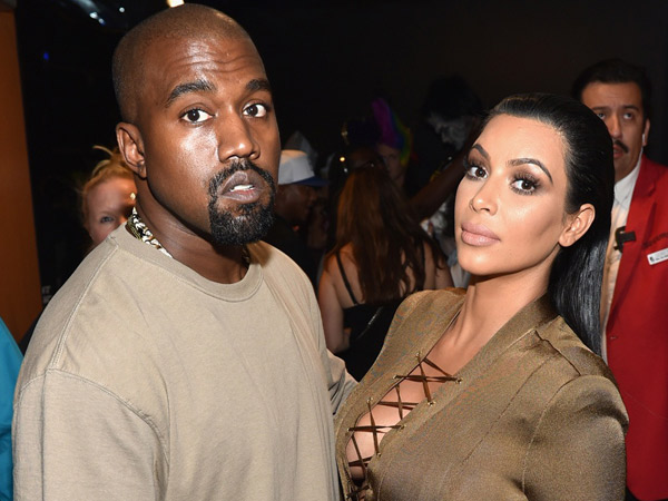 Kim Kardashian Dirampok di Hotel Paris, Kanye West Hentikan Penampilan di Panggung