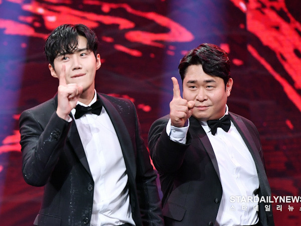 Moon Se Yoon Sebut Nama Kim Seon Ho Saat Menang KBS Entertainment Awards 2021