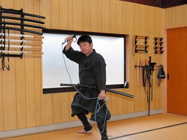 Genichi Mitsuhashi, Orang Pertama di Dunia dengan Gelar S2 Ninja