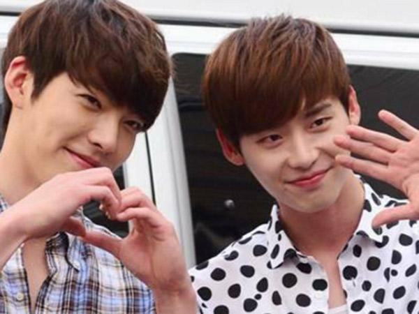 Foto Liburan Kim Woo Bin dan Lee Jong Suk di Hawaii Akhirnya Terungkap