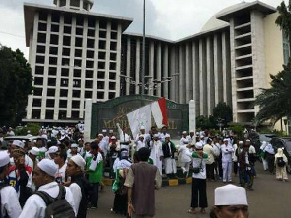 Presidium 212 Sebut Masjid Istiqlal Ditekan Penguasa Karena Tak Izinkan 'Aksi 96'?