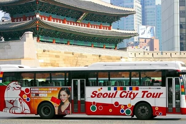 Jalan-jalan di Seoul dengan Tur Bus Lebih Praktis, 1 Tiket Seharian!