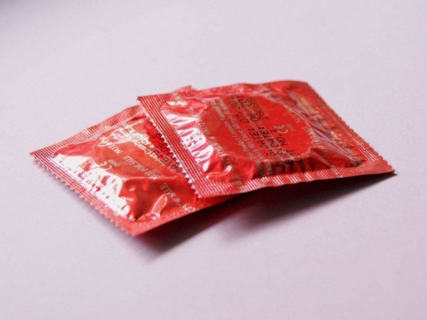 Sering Disarankan Pemakaiannya, Benarkah Kondom Tidak 100 Persen Bisa Cegah HIV?