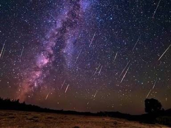 Cara Menikmati Hujan Meteor yang Akan Datang di Akhir Pekan Ini!