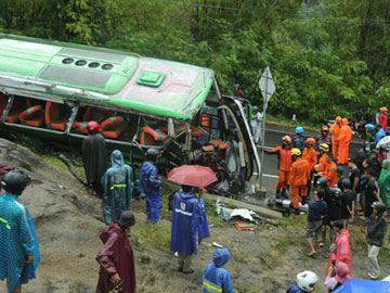 Duh, KNKT Tidak Temukan Jejak Pengereman Di Lokasi Kecelakaan Maut Bus Bantul?
