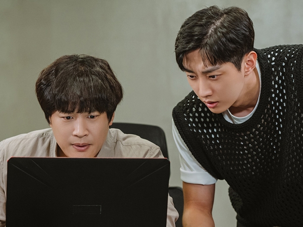 3 Momen Bromance Cha Tae Hyun dan Jinyoung B1A4 di Drama ‘Police University’