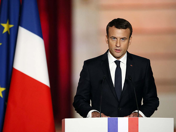 Bikin Heboh Lagi, Macron Beri Peringatan Kepada Dewan Muslim Prancis