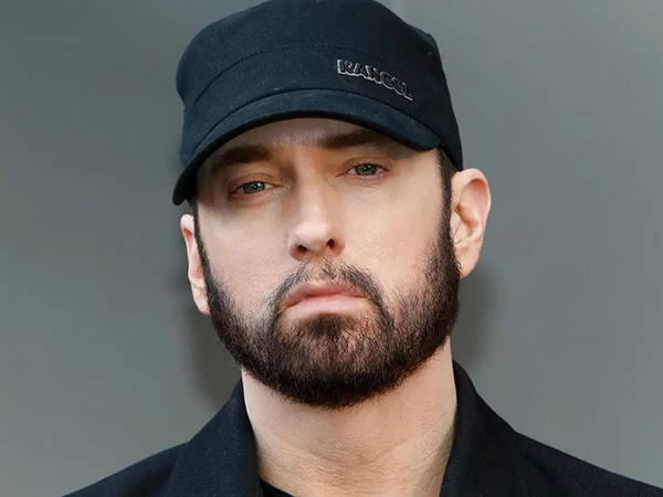 Eminem Nyaris Dibunuh Penerobos Rumah
