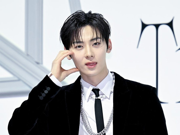 Hwang Minhyun Ungkap Perasaan Debut untuk yang Ketiga Kalinya