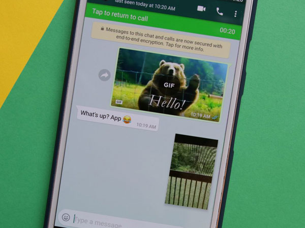 Pengguna WhatsApp di Android Akhirnya Bisa Chatting Sambil Nonton Video dalam Satu Layar