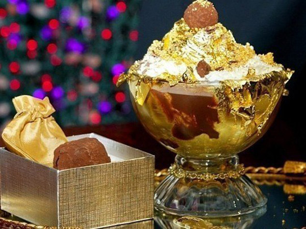 Meriahkan Euforia OSCAR, Restoran Ini Rilis Minuman Cokelat Lapis Emas Berharga Fantastis