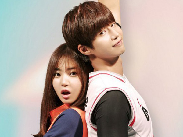 Web Drama 'Heart Thumping Spike' Ungkap Peran Song Jae Rim dan Hwang Seung Un