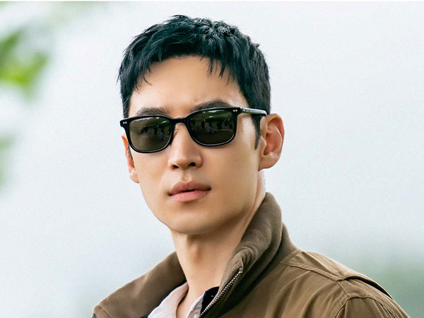 Lee Je Hoon Bocorkan 'Taxi Driver 2' Akan Hadir dengan Skala Lebih Besar