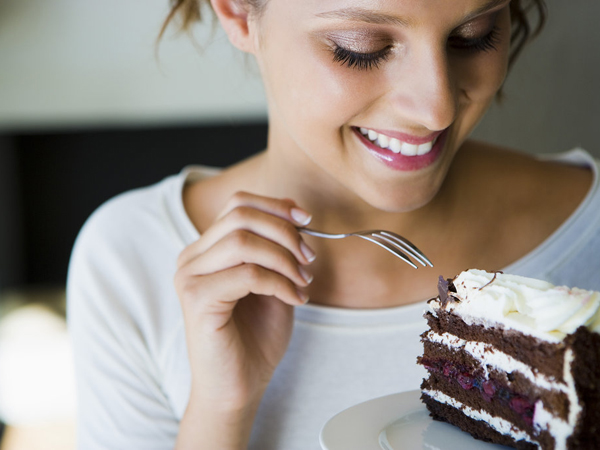 Tak Hanya Diabetes, Makanan Manis Juga Buat Kulit Keriput dan Berjerawat!