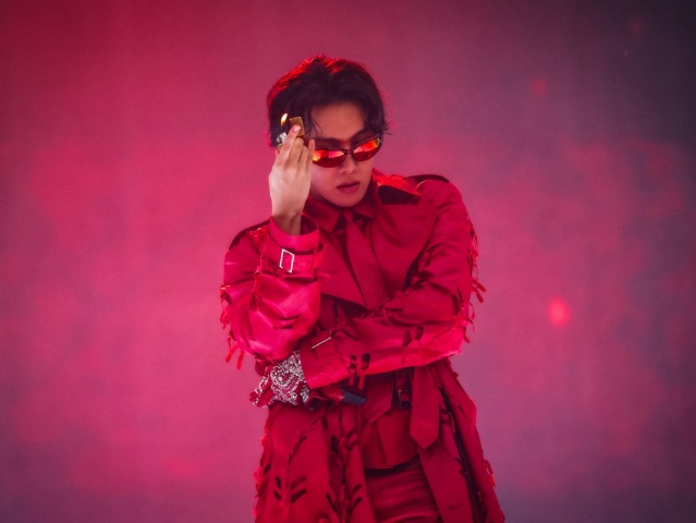 J-Hope Pukau 54.000 Penonton di Konser Penutup Tur Solo, Reuni BTS Jadi Puncak Emosi