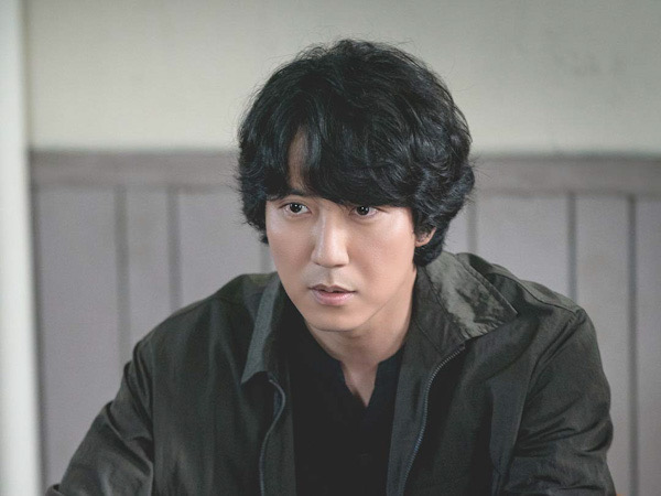 Drama Kim Nam Gil, Through the Darkness Capai Rekor Rating Tertinggi di Episode ke-3