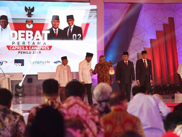 Melihat Lebih Dekat Gaya Jokowi-Ma'ruf dan Prabowo-Sandi di Debat Capres 2019