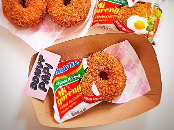 Heboh Muncul Donat dari Bahan Mie Instan Populer Indonesia, Kreasi Orang Australia Lho!