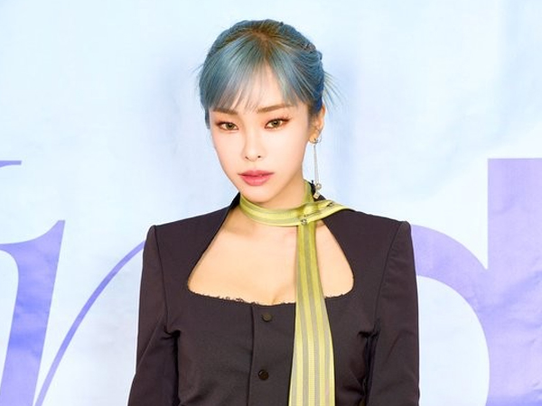 Heize Jadi DJ Baru Radio KBS, Tamu Pertama Taeyeon SNSD