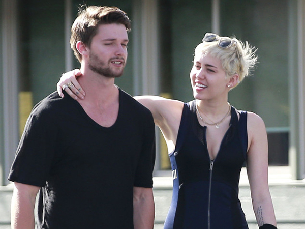 Usai Dirumorkan Selingkuh, Patrick Schwarzenegger Kembali Menangkan Hati Miley Cyrus