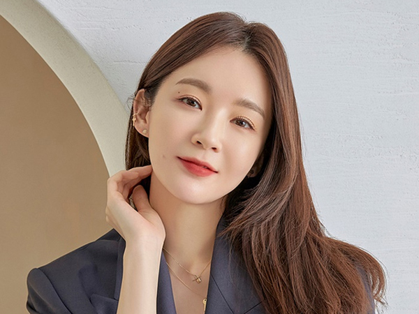 Kang Min Kyung Davichi Donasikan Semua Penghasilan YouTube