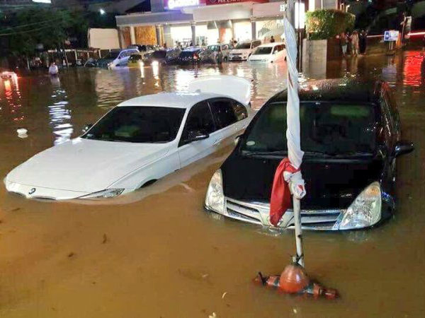 Kawasan Elit Kemang Banjir Parah, Ahok Salahkan Gubernur DKI Sebelumnya