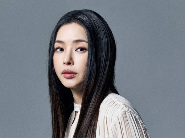 Lee Honey Dikonfirmasi Main Drama Sageuk Komedi Pasca Melahirkan